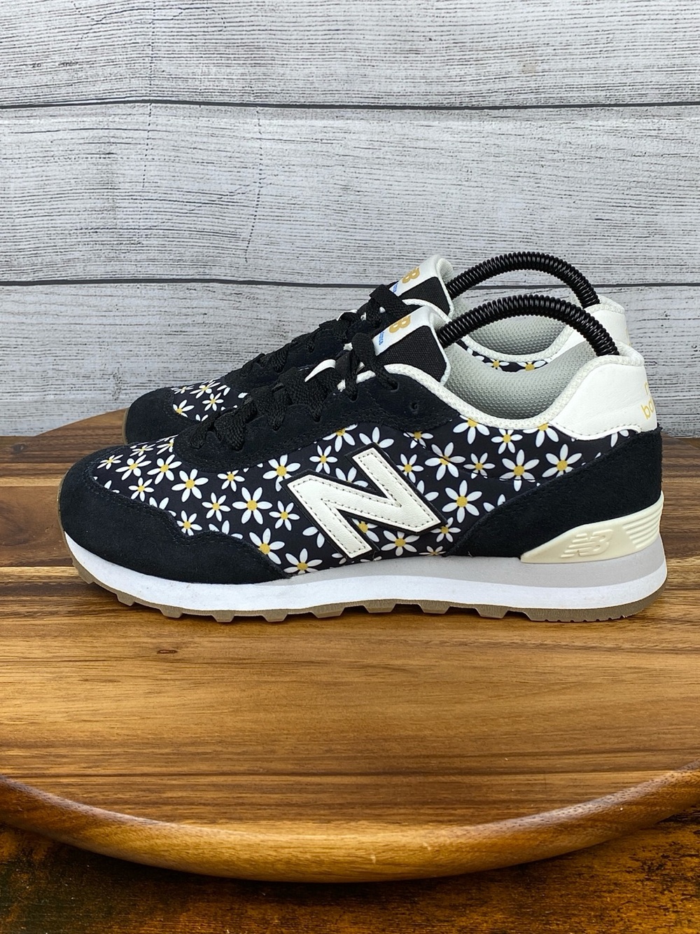 New Balance 515 Daisy Edition Floral Retro Style Sneaker Women’s Shoe Size 8
